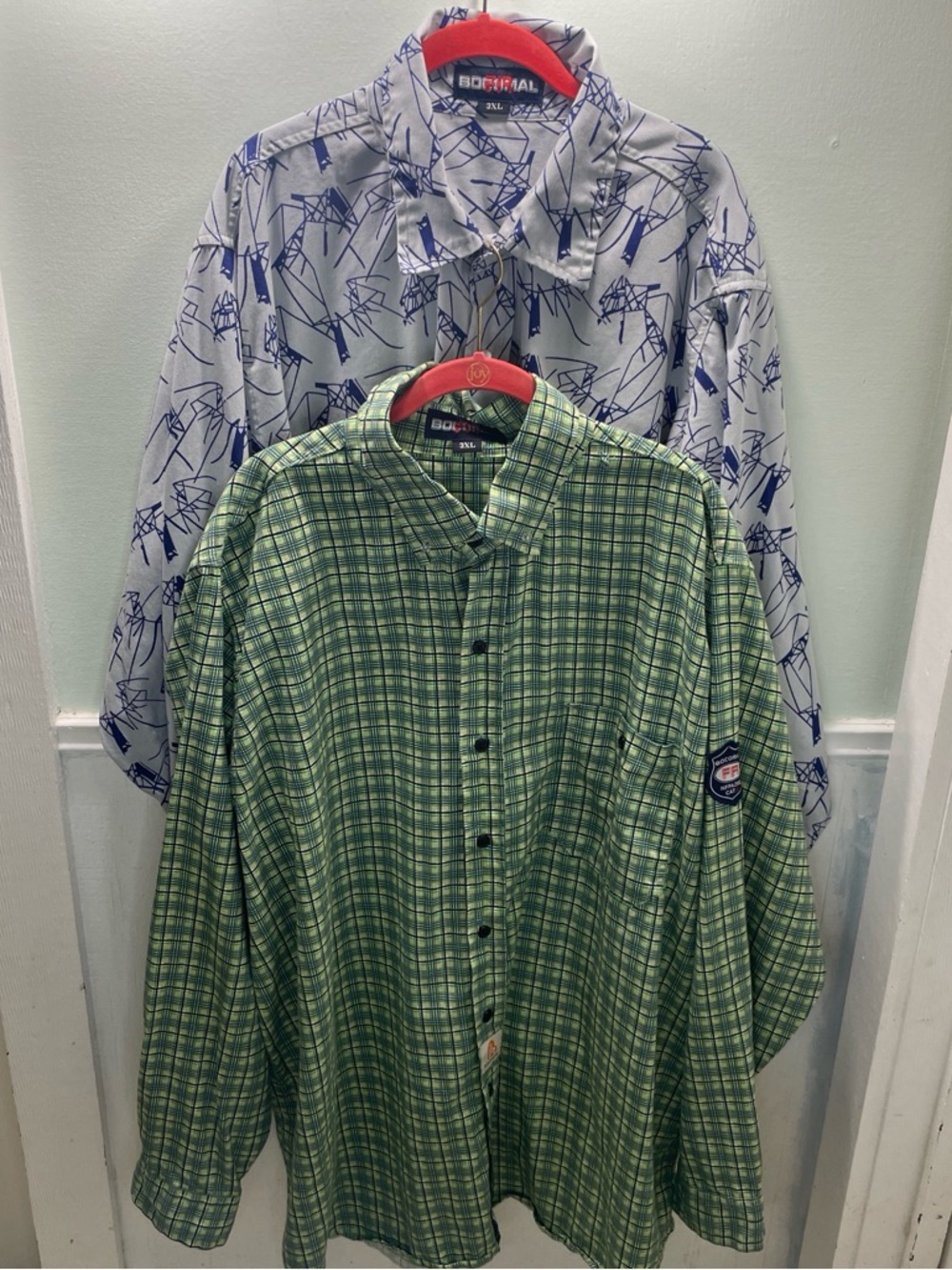 2 Men’s BOCOMAL (FR) Green Plaid Button Down Shirt and Gray/Construction Cranes